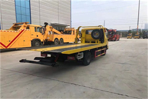 扎囊非事故拖车